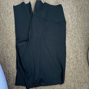 Black aerie leggings